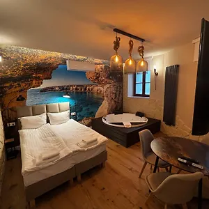 Apartamento Provenir Kwiatowa 5, Poznan